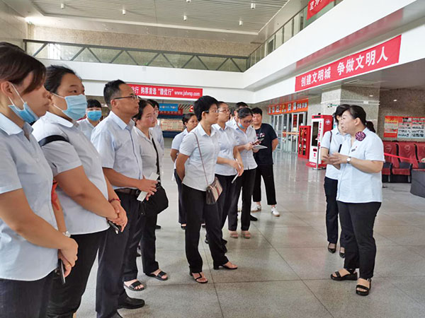 都市城际公交开展星级班组学习交流会